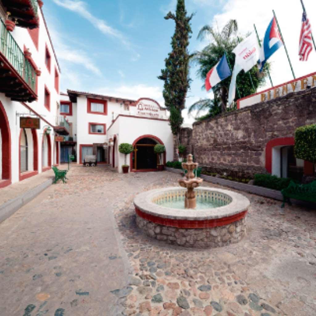 Mision Hotel *